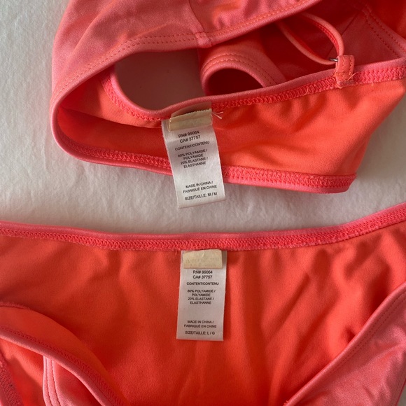 Billabong 80’s style bikini - Picture 4 of 4